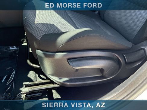 Used 2025 Kia Soul LX FWD image 20