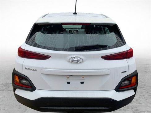 Used 2019 Hyundai Kona SE AWD/4WD image 3