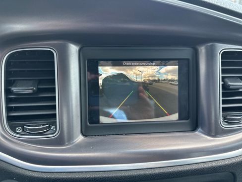 Used 2021 Dodge Charger SXT image 25