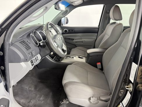 Used 2015 Toyota Tacoma 4x4 Double Cab image 6