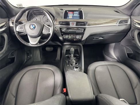 Used 2018 BMW X1 xDrive28i image 5
