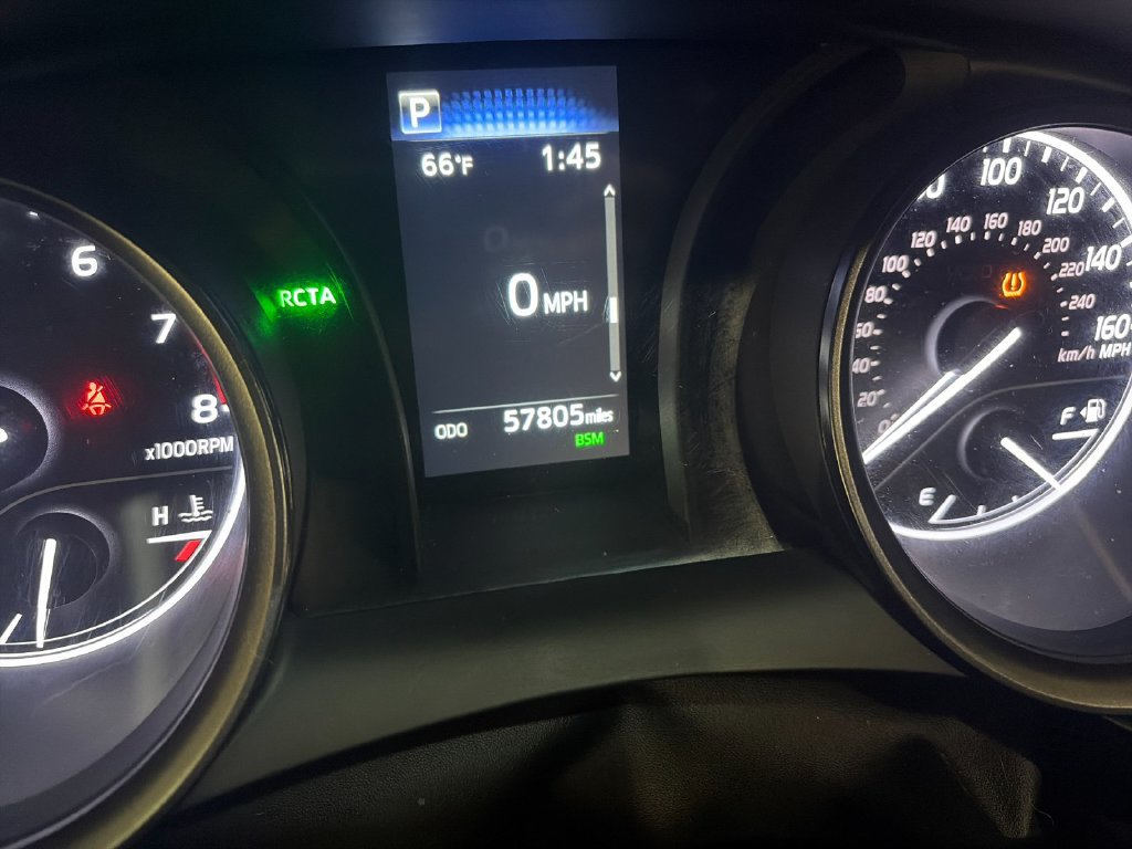 Used 2024 Toyota Camry SE w/ Cold Weather Package FWD image 30