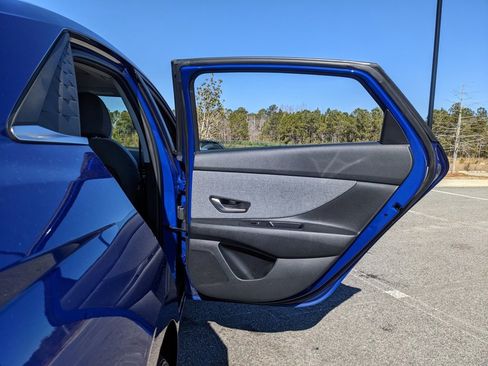 Used 2024 Hyundai Elantra Limited image 57