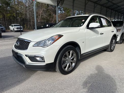 Used 2017 INFINITI QX50 Journey w/ Premium Package image 2