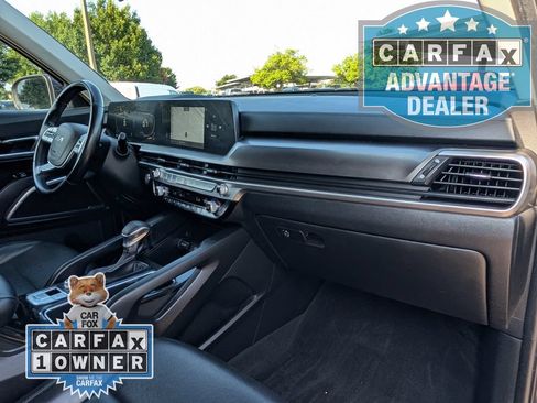 Used 2023 Kia Telluride LX AWD/4WD image 23