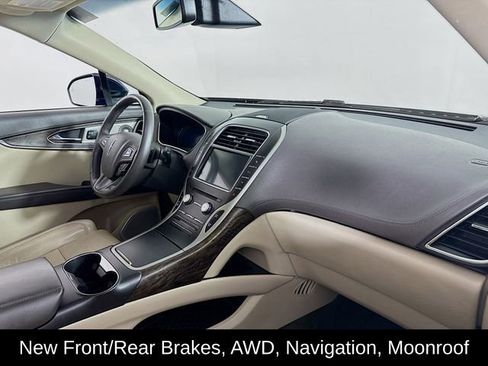 Used 2018 Lincoln MKX Reserve w/ Luxury Package image 30