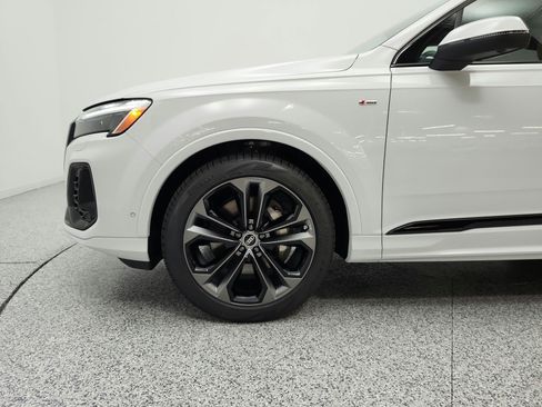 New 2026 Audi Q7 Premium Plus AWD/4WD image 15