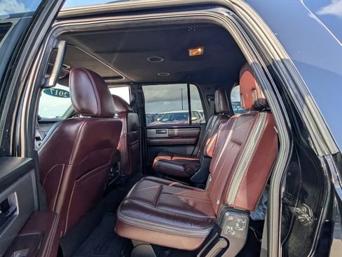 Used 2017 Ford Expedition EL Platinum image 8