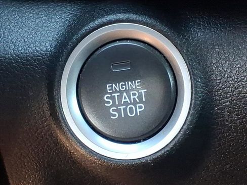 Certified 2022 Hyundai Kona Limited image 26