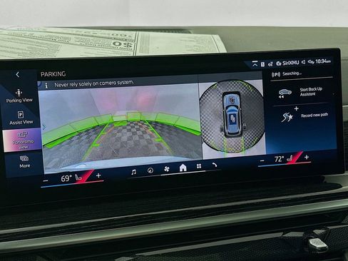 Used 2026 BMW X5 xDrive50e image 16