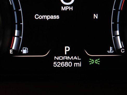 Used 2023 Maserati Ghibli Modena Q4 AWD/4WD image 37