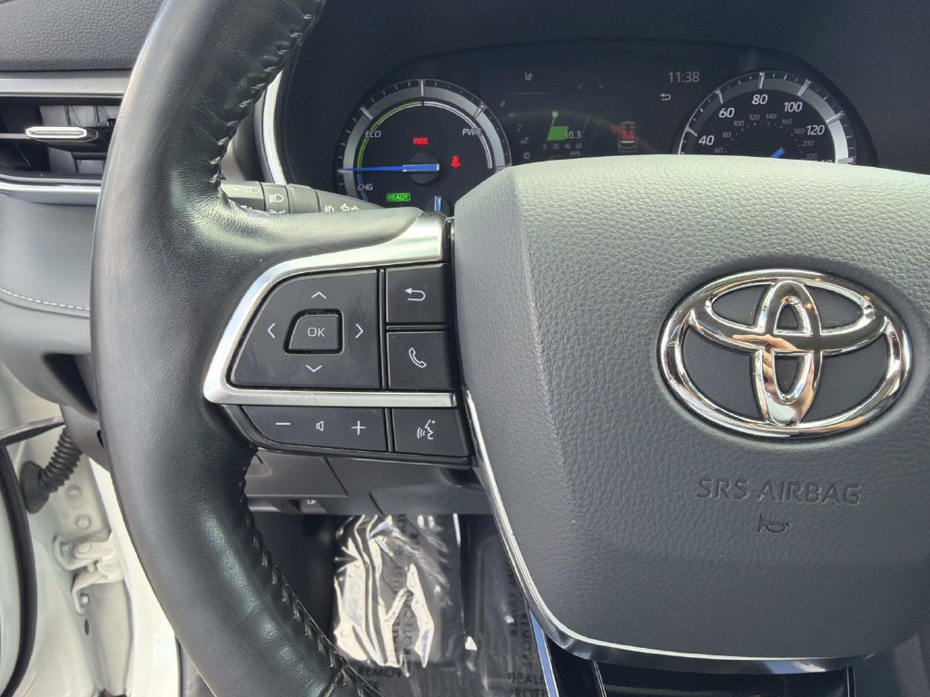 Used 2021 Toyota Highlander Limited AWD/4WD image 26