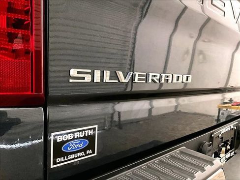 Used 2021 Chevrolet Silverado 1500 LT AWD/4WD image 13