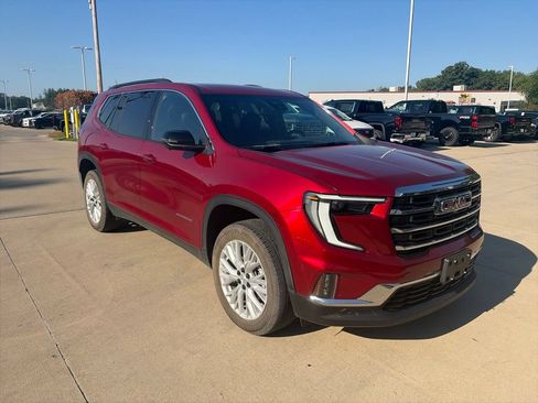 Used 2025 GMC Acadia Elevation w/ Elevation Premium Package AWD/4WD image 4