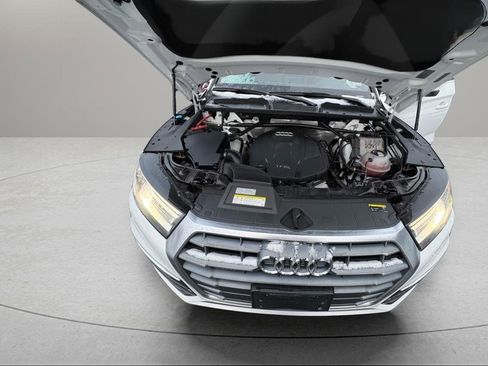 Used 2019 Audi Q5 2.0T Premium w/ Convenience Package image 40