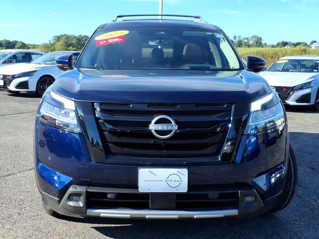 Certified 2023 Nissan Pathfinder Platinum AWD/4WD image 7