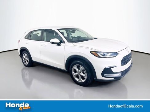 Used 2023 Honda HR-V LX image 1