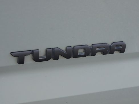 Used 2024 Toyota Tundra SR5 w/ SR5 Convenience Package AWD/4WD image 16
