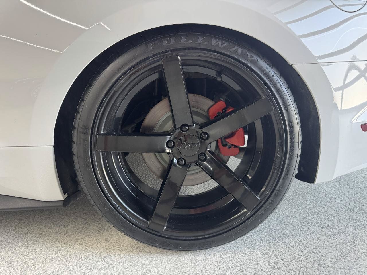 Used 2016 Ford Mustang Coupe RWD image 15