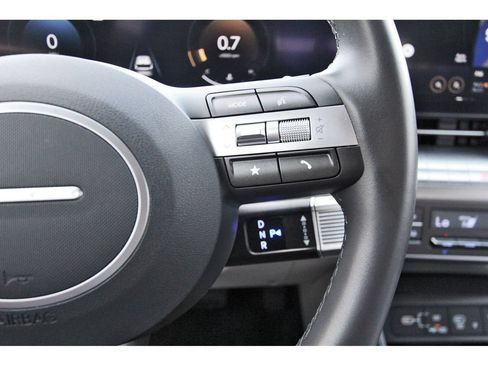 Certified 2025 Hyundai Kona SEL FWD image 20
