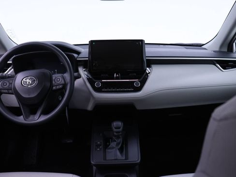 New 2026 Toyota Corolla Cross L image 5