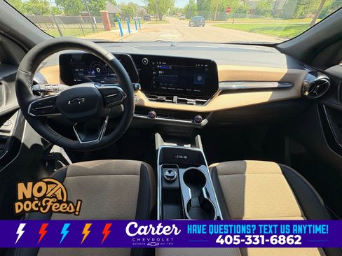 Used 2026 Chevrolet Equinox ACTIV w/ Convenience Package III image 11