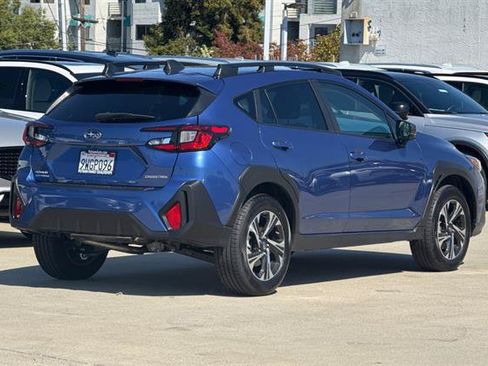 Certified 2025 Subaru Crosstrek 2.5i Premium AWD/4WD image 3