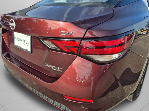 Certified 2024 Nissan Sentra SV FWD image 35