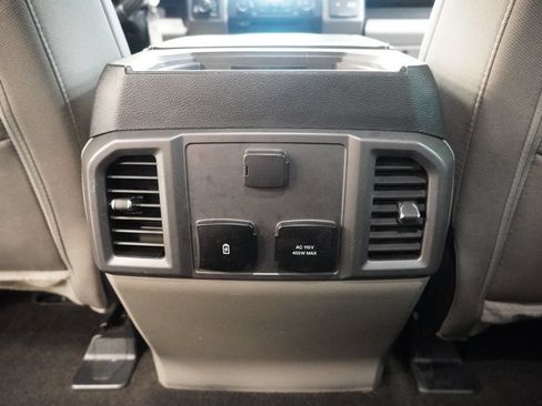 Used 2018 Ford F150 XLT w/ Equipment Group 302A Luxury AWD/4WD image 28
