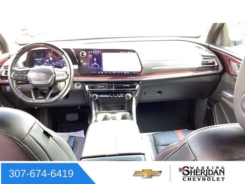 Used 2026 Chevrolet Traverse RS AWD/4WD image 9