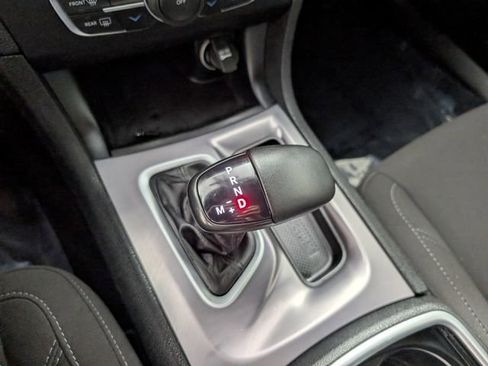 Used 2023 Dodge Charger SXT w/ Cold Weather Package image 27