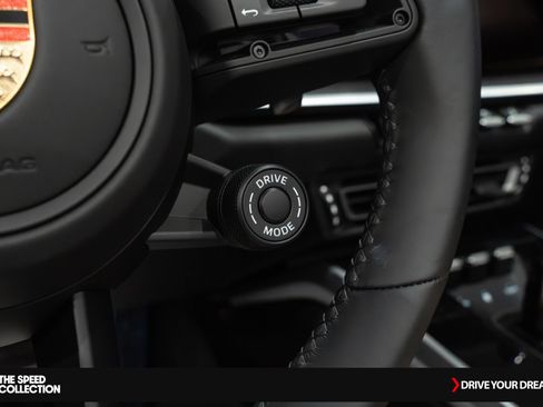 Used 2024 Porsche 911 Carrera S image 34