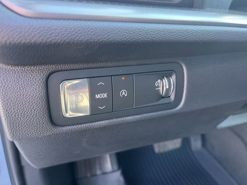 New 2026 Chevrolet Traverse LT w/ Sun and Wheel Package image 17