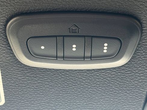 Used 2020 Jeep Gladiator Overland AWD/4WD image 38