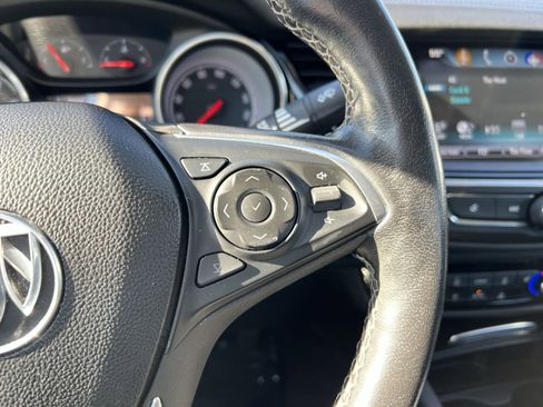 Used 2018 Buick Regal Essence w/ Driver Confidence Package #1 image 33
