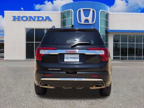 Used 2023 GMC Acadia Denali FWD image 4