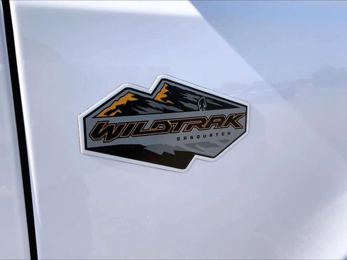 Used 2023 Ford Bronco Wildtrak AWD/4WD image 10