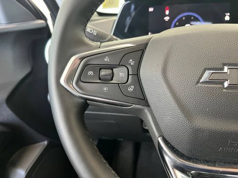 New 2025 Chevrolet Trax ACTIV w/ Driver Confidence Package FWD image 6