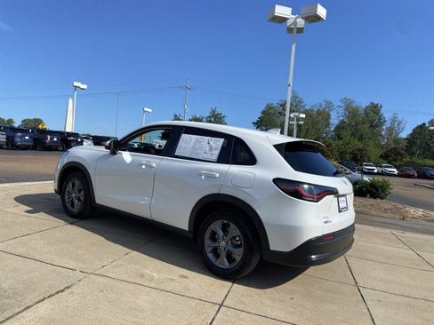 Used 2026 Honda HR-V LX image 8