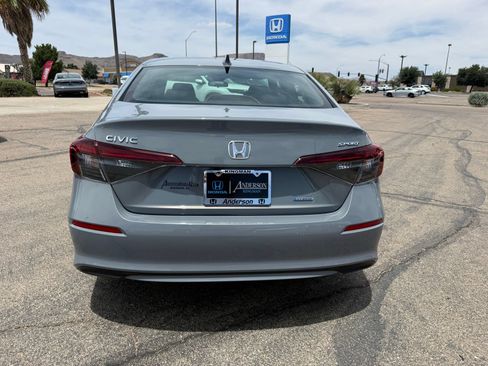 Certified 2025 Honda Civic FWD Hybrid Sedan image 7