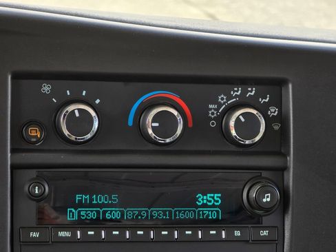 New 2026 Chevrolet Express 2500 Extended w/ Driver Convenience Package RWD image 27