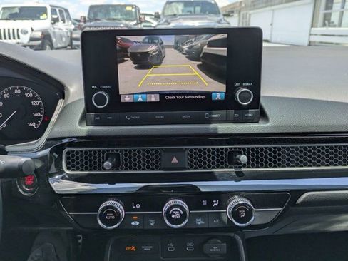 Used 2025 Honda Civic Sport image 16
