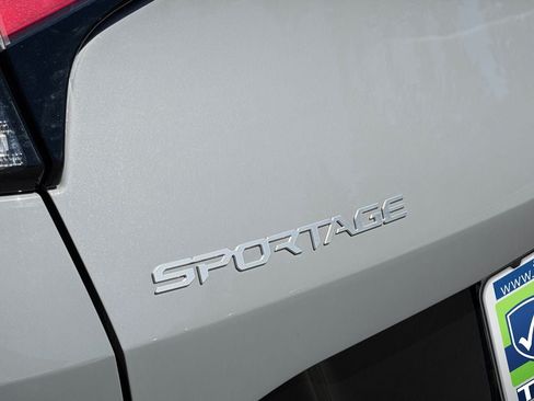 Used 2023 Kia Sportage SX AWD/4WD image 35