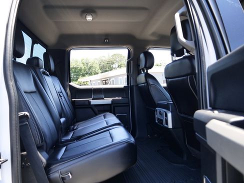 Used 2020 Ford F250 Lariat w/ Lariat Ultimate Package AWD/4WD image 44