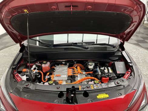 Certified 2023 Chevrolet Bolt EUV LT w/ Comfort Package FWD image 27