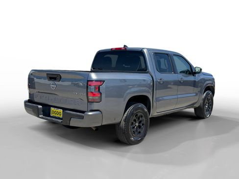 Used 2024 Nissan Frontier SV AWD/4WD image 5