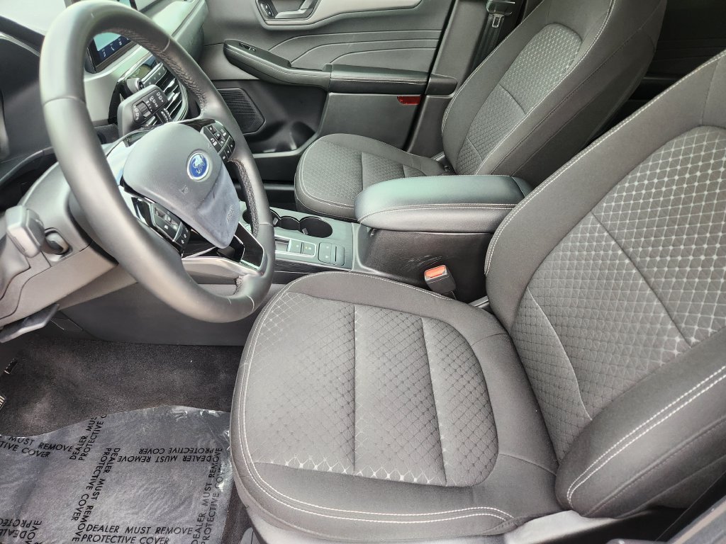 Used 2023 Ford Escape Active w/ Cold Weather Package FWD image 22