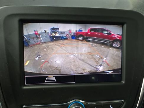 Used 2024 Chevrolet Equinox LT w/ LPO, Floor Liner Package image 24