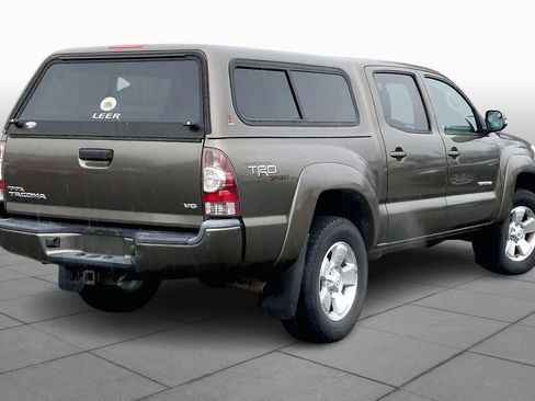 Used 2013 Toyota Tacoma 4x4 Double Cab w/ TRD Sport Pkg image 13