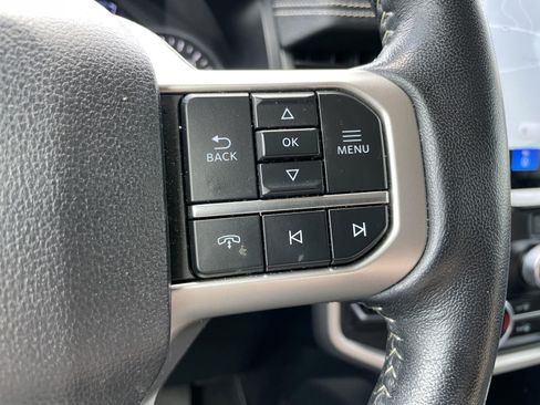 Used 2024 Ford Expedition XLT RWD image 20